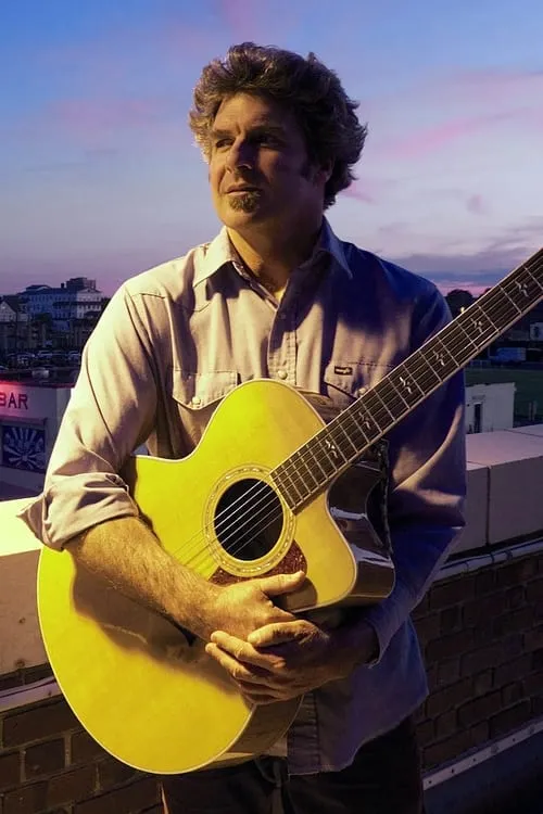 Andrew Kidman interpretando a