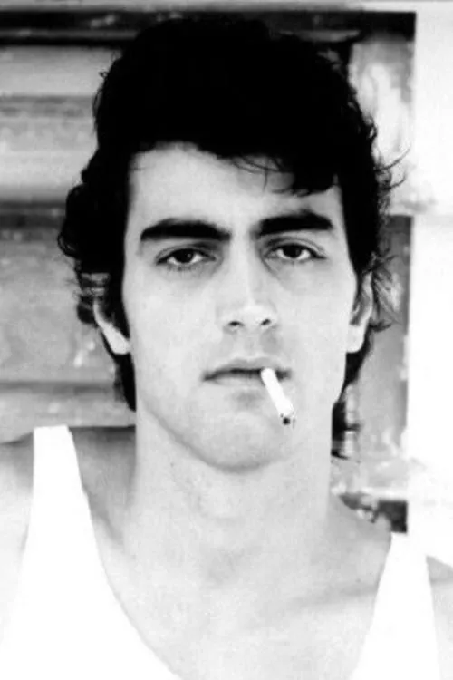 Victoria Mora ha trabajado con Ángel Alcázar en 1 ocasiones