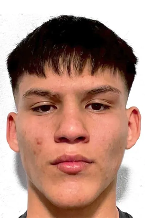 Justin Cardona ha trabajado con Angel Rebollar en 2 ocasiones