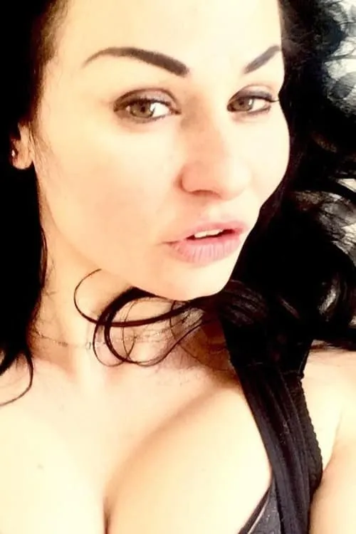 Emanuela D'Alterio ha trabajado con Angela Ferlaino en 1 ocasiones