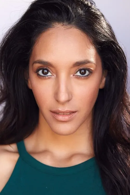 Angelica Amor interpretando a Leone