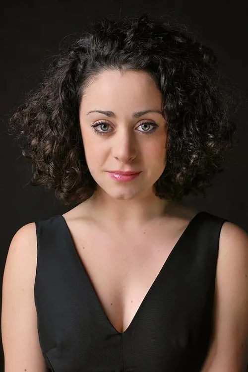 Marta Villa ha trabajado con Angie Alma en 1 ocasiones