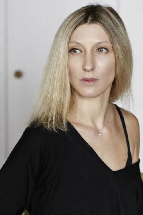 Aurélie Guichard ha trabajado con Angie David en 1 ocasiones