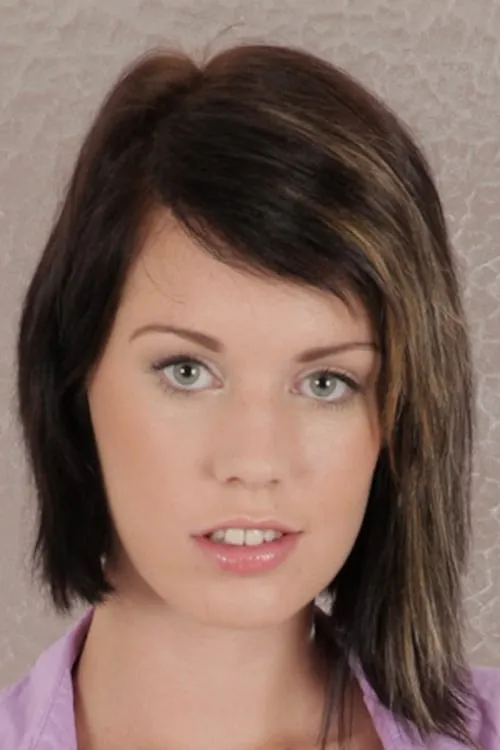 Angie Emerald interpretando a (as Tessa)