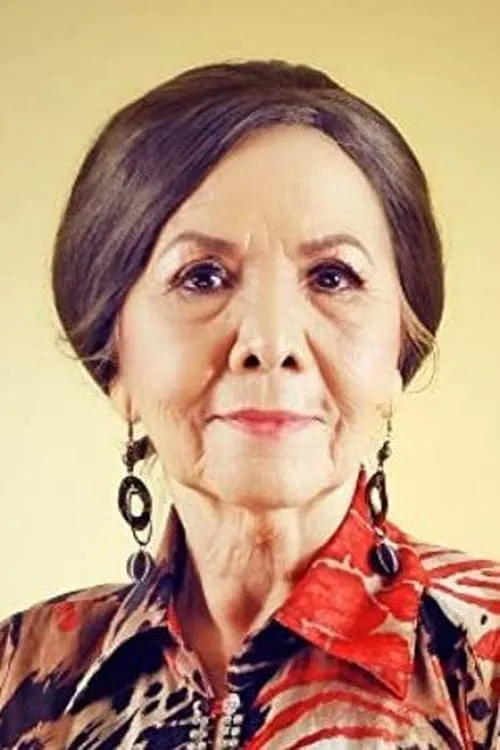 Angie Ferro interpretando a Puring