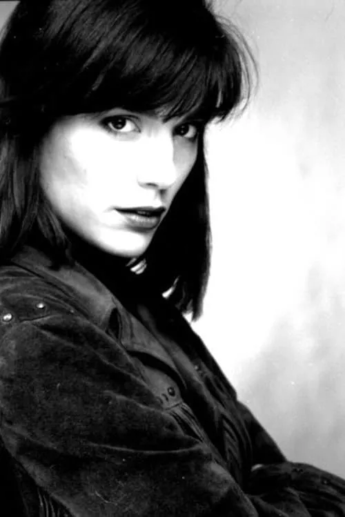 Alicia Mora ha trabajado con Angie Gray en 1 ocasiones