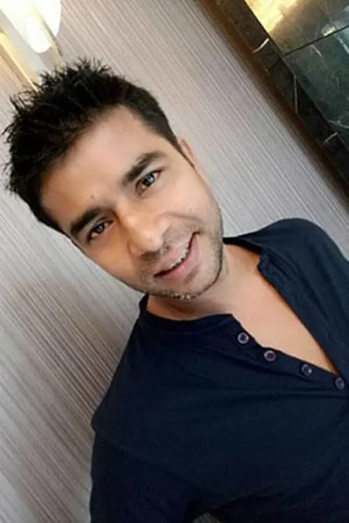 Foto de perfil del actor Anindya Banerjee en el reparto