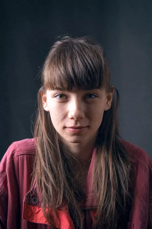 Anita Gregorec interpretando a 