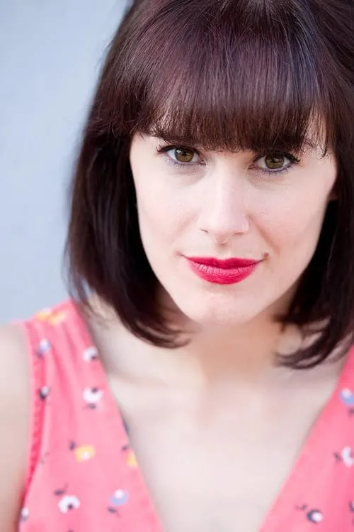 Anna Baragiola interpretando a The Ghost