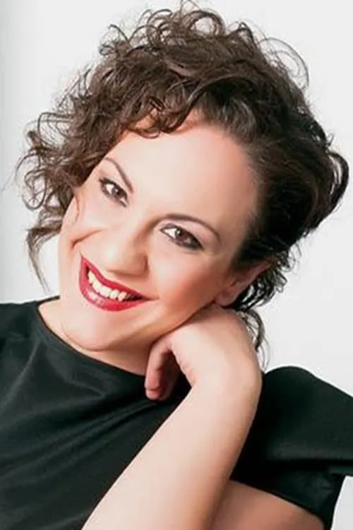 Anna Giagiozi — personaje: S?f?a