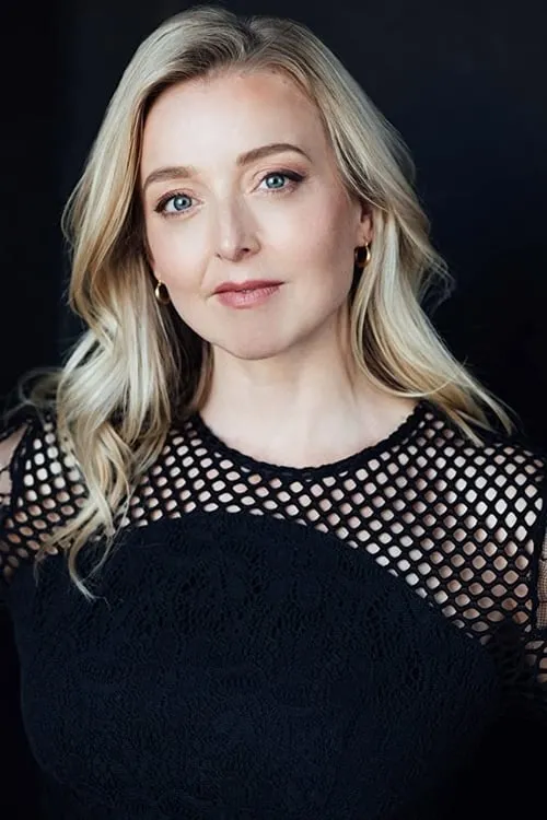 Anna Hardwick interpretando a Caylee