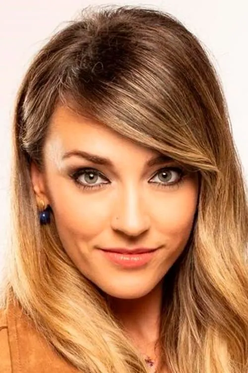 Angy Fernández ha trabajado con Anna Simon en 2 ocasiones