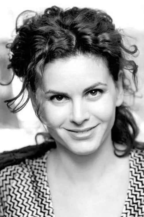 Anna Stante interpretando a Rosa Meroni