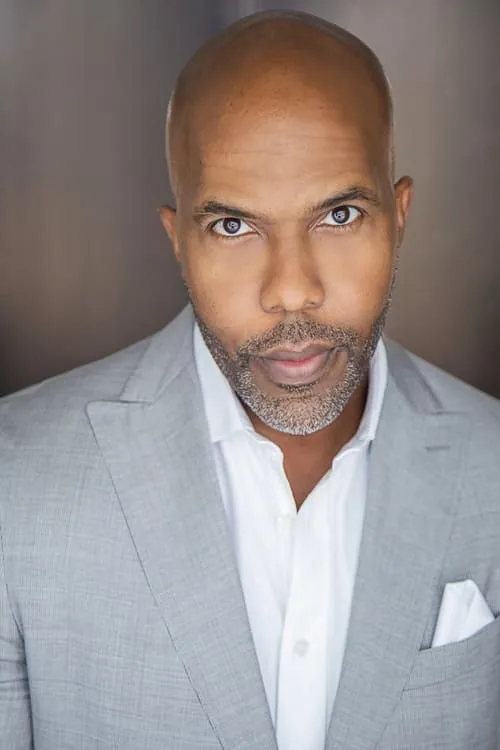 Foto de perfil del actor Anthony Elfonzia en el reparto