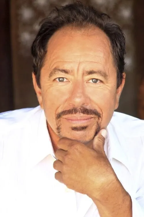 TJ Plunkett ha trabajado con Anthony Escobar en 1 ocasiones