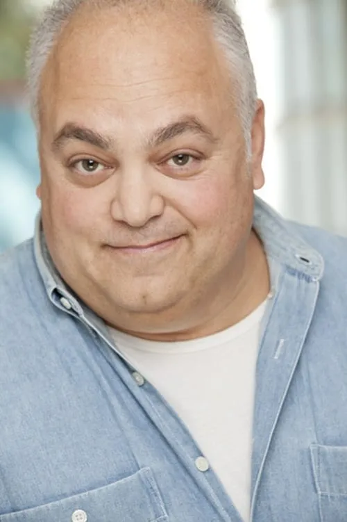 Geoffrey Arend ha trabajado con Anthony Marciona en 2 ocasiones