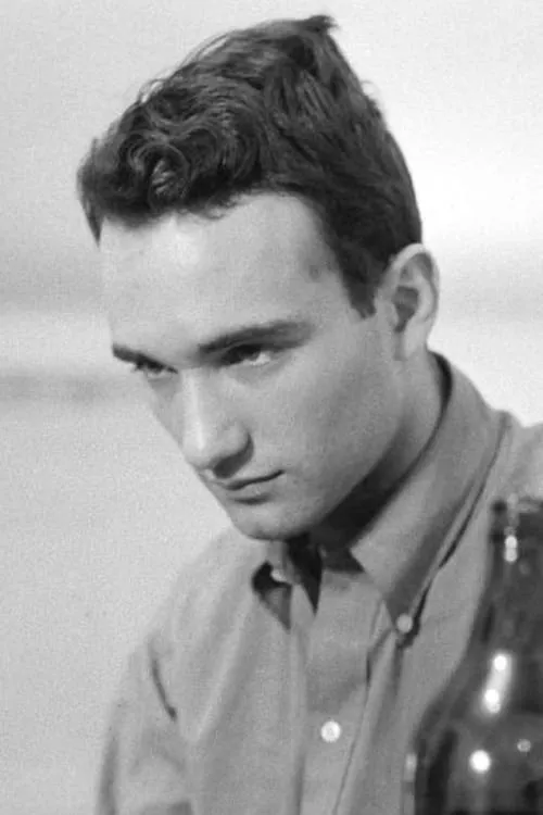 Anthony Ray interpretando a Shorty