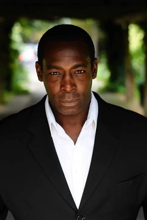 Anthony Warren interpretando a Royko