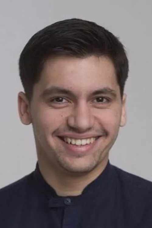 David Neff ha trabajado con Anton Momot en 1 ocasiones