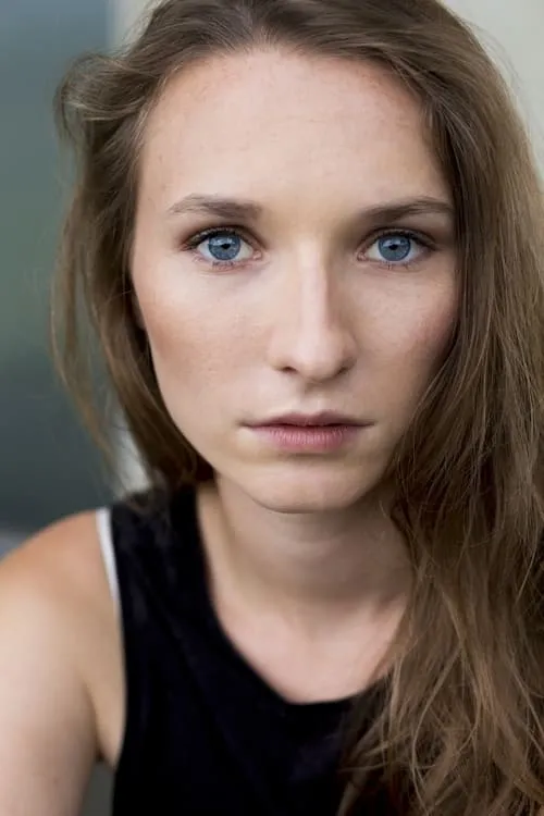 Antonia Jung — personaje: Sandra Bucher