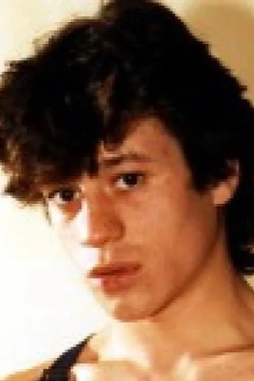 Antonio Abrantes interpretando a