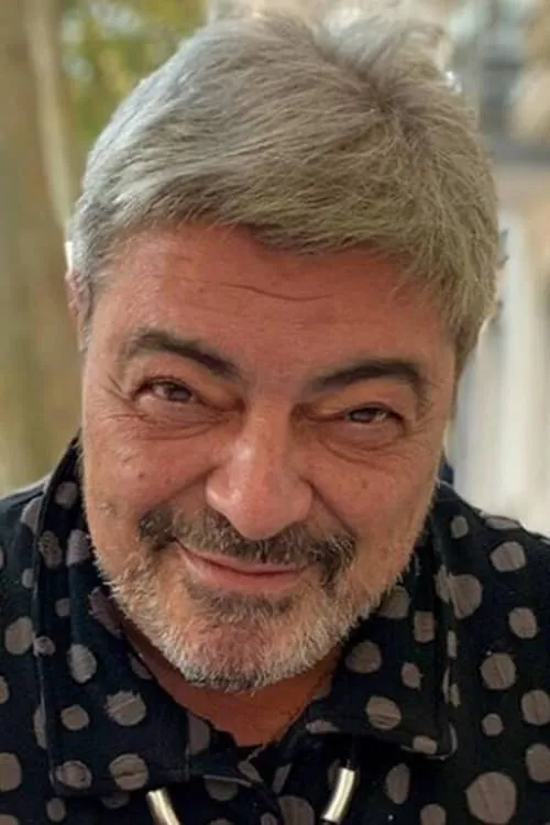 Antonio Canales — personaje: Self