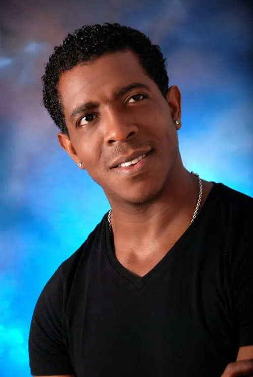 Cyndie Lundy ha trabajado con Antonio Melenciano en 1 ocasiones