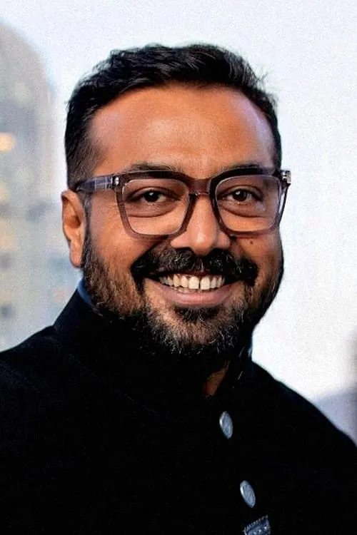 Anurag Kashyap — personaje: Mr. Sikarwar