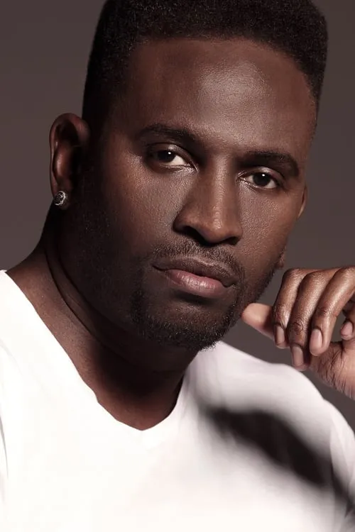 Anwan Glover interpretando a Otto