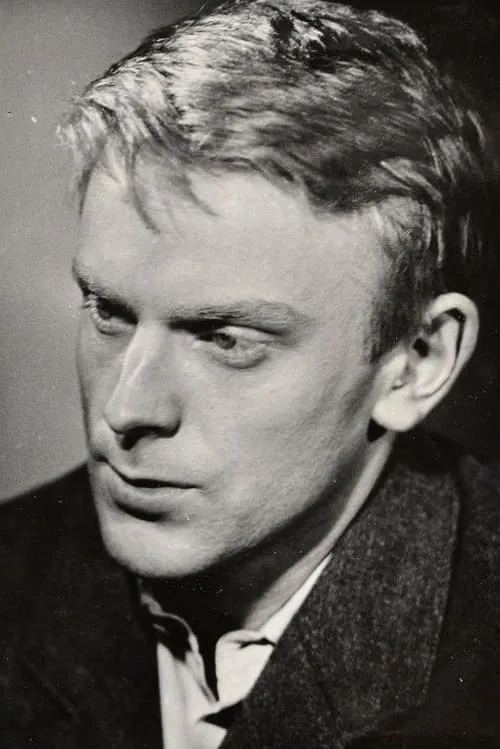 Ao Peep interpretando a