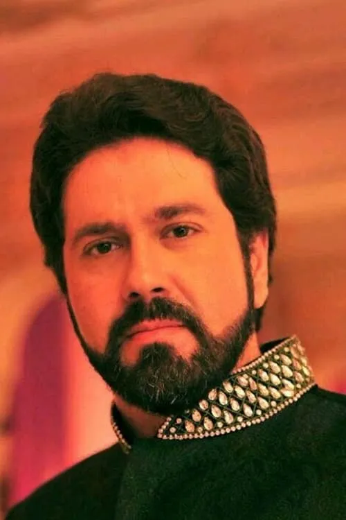 Trishaan Singh Maini ha trabajado con Arbaaz Ali Khan en 1 ocasiones