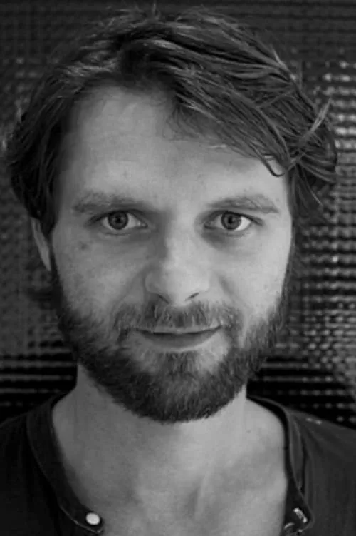 Dominic Andersson Bajraktati ha trabajado con Arend Brandligt en 1 ocasiones