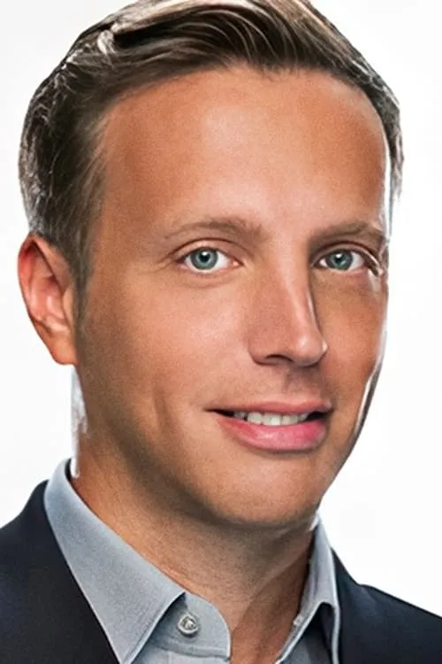 Ariel Foxman — personaje: Self - Judge