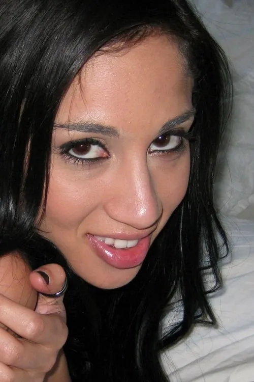 Aries Stone interpretando a (archive footage)