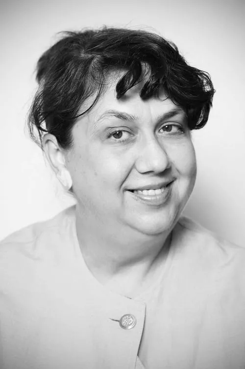 Aristița Diamandi interpretando a 