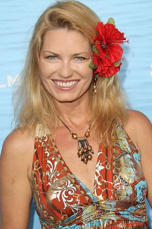 Arlene Newman interpretando a Plamena Gatchevska