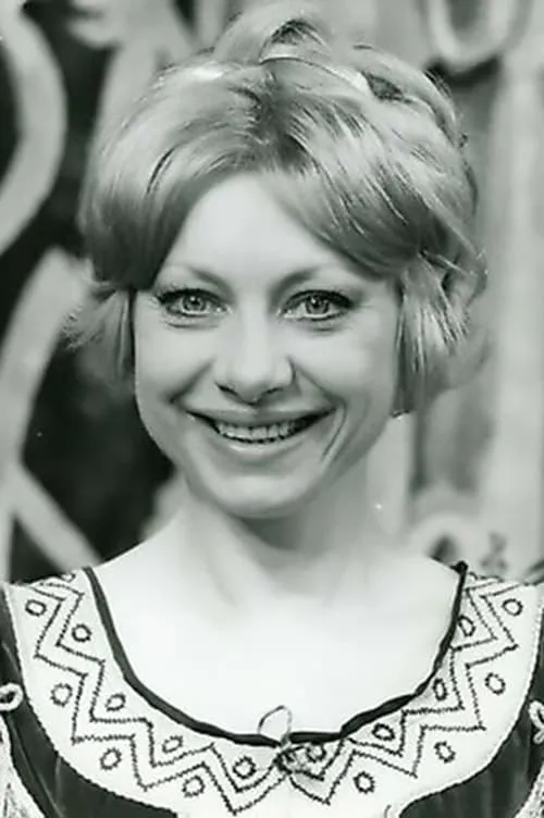 Arlette Didier interpretando a Josette