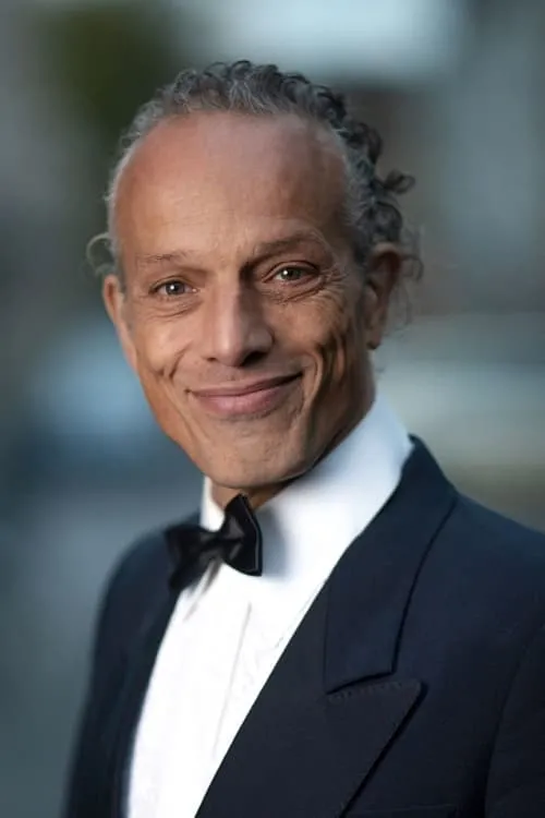 Iola Evans ha trabajado con Arno Luening en 1 ocasiones