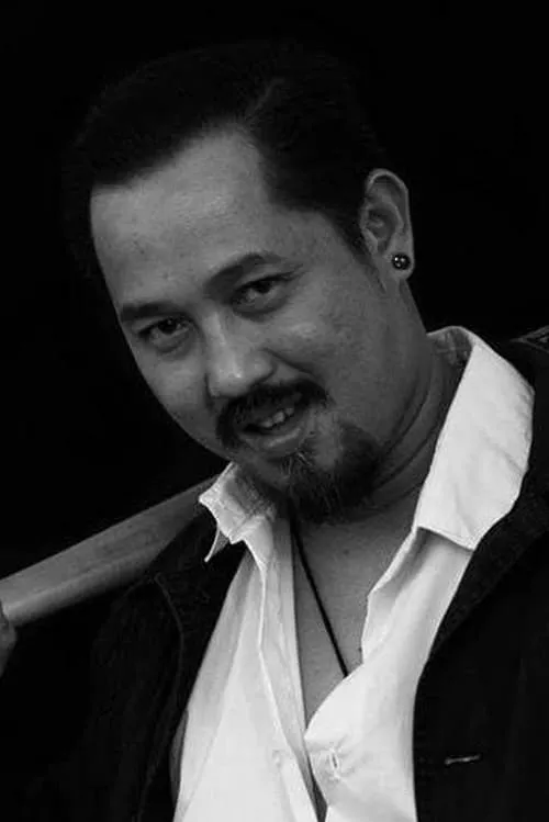 Tony Lapeña ha trabajado con Arrian Labios en 1 ocasiones