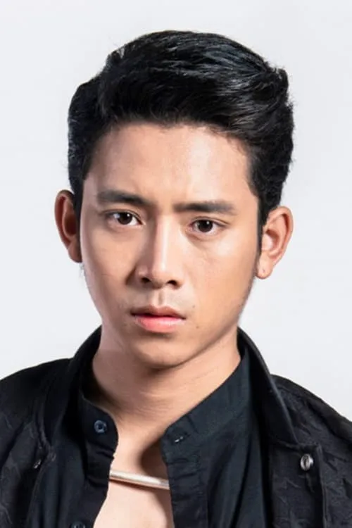 Sunaree Ratchasima ha trabajado con Arthit Somnoi en 1 ocasiones