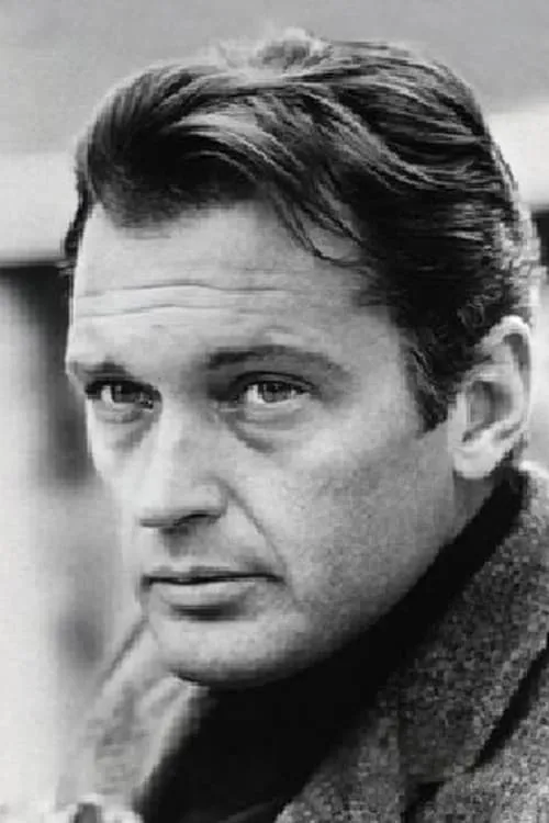 Arthur Hansel interpretando a (segment