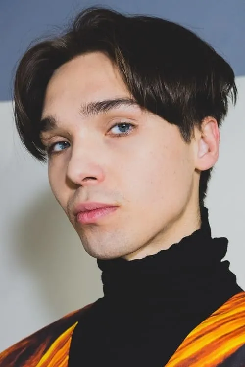 Artur Rozhytskyi interpretando a Sartak