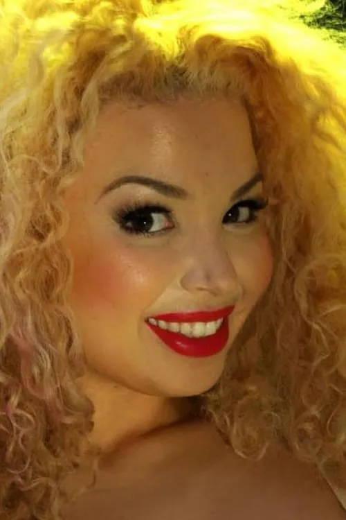 Aruba Jasmine interpretando a