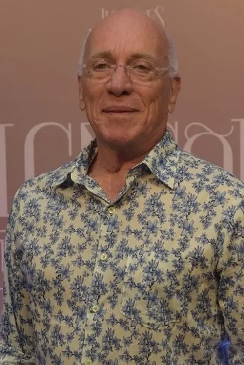 Ruth Rieser ha trabajado con Ary Coslov en 1 ocasiones