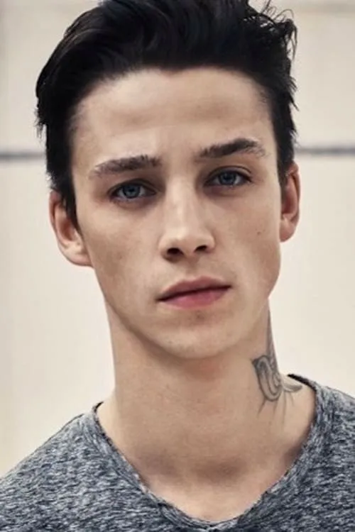 Wayne Swann ha trabajado con Ash Stymest en 1 ocasiones