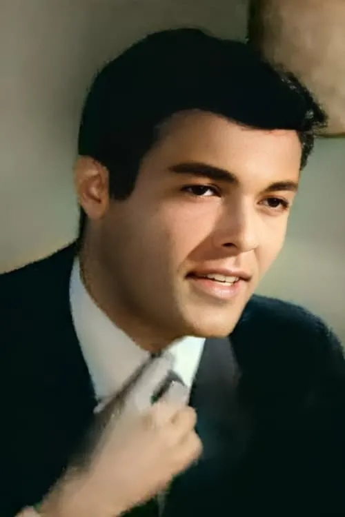 Ernesto Lapeña ha trabajado con Asher Dann en 1 ocasiones