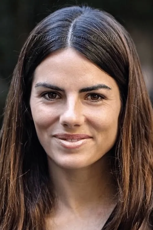 Amber L'Estrange ha trabajado con Ashley Cheadle en 1 ocasiones