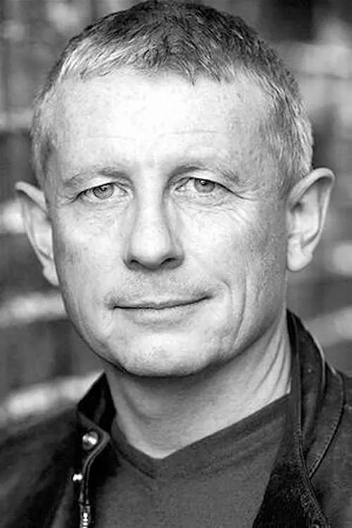 Kay Skinner ha trabajado con Ashley Knight en 1 ocasiones