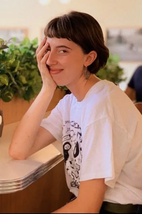 Ashley Kron — personaje: Self - Presenter