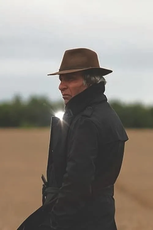 Lisa Rinzler ha trabajado con Ashok Mehta en 1 ocasiones